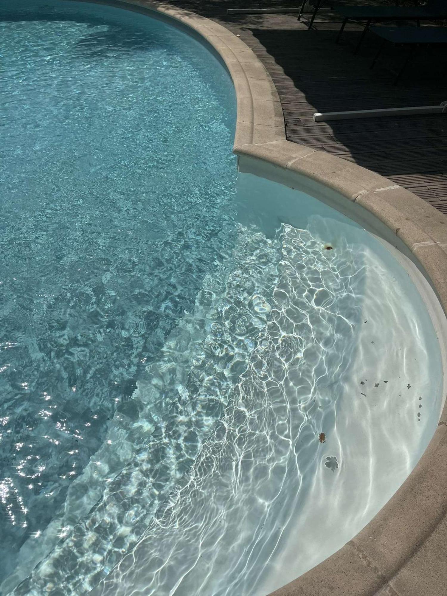 272 Le Valon Apartment Blou ภายนอก รูปภาพ
